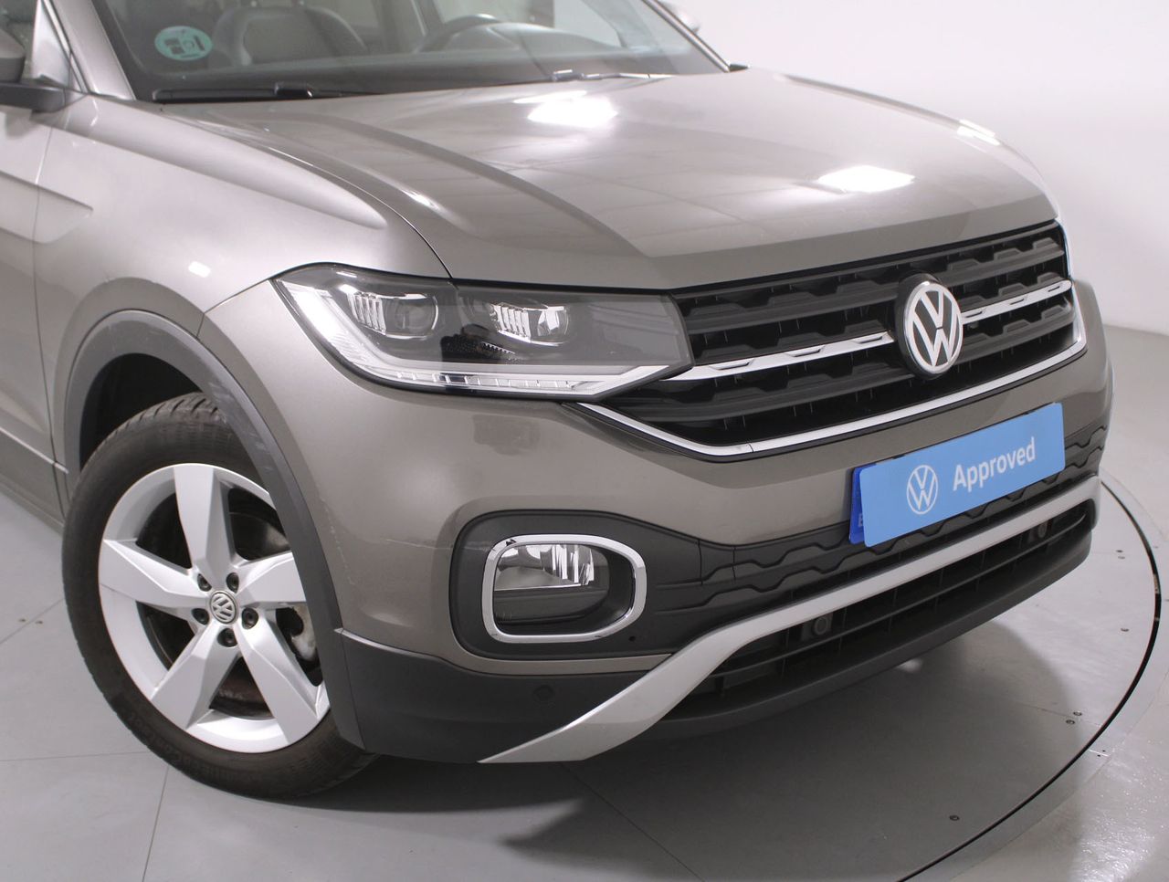 Foto Volkswagen T-Cross 16