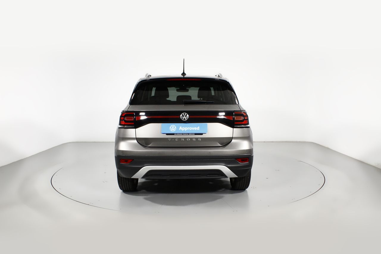 Foto Volkswagen T-Cross 17