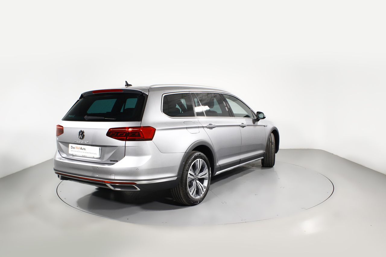 Foto Volkswagen Passat 25