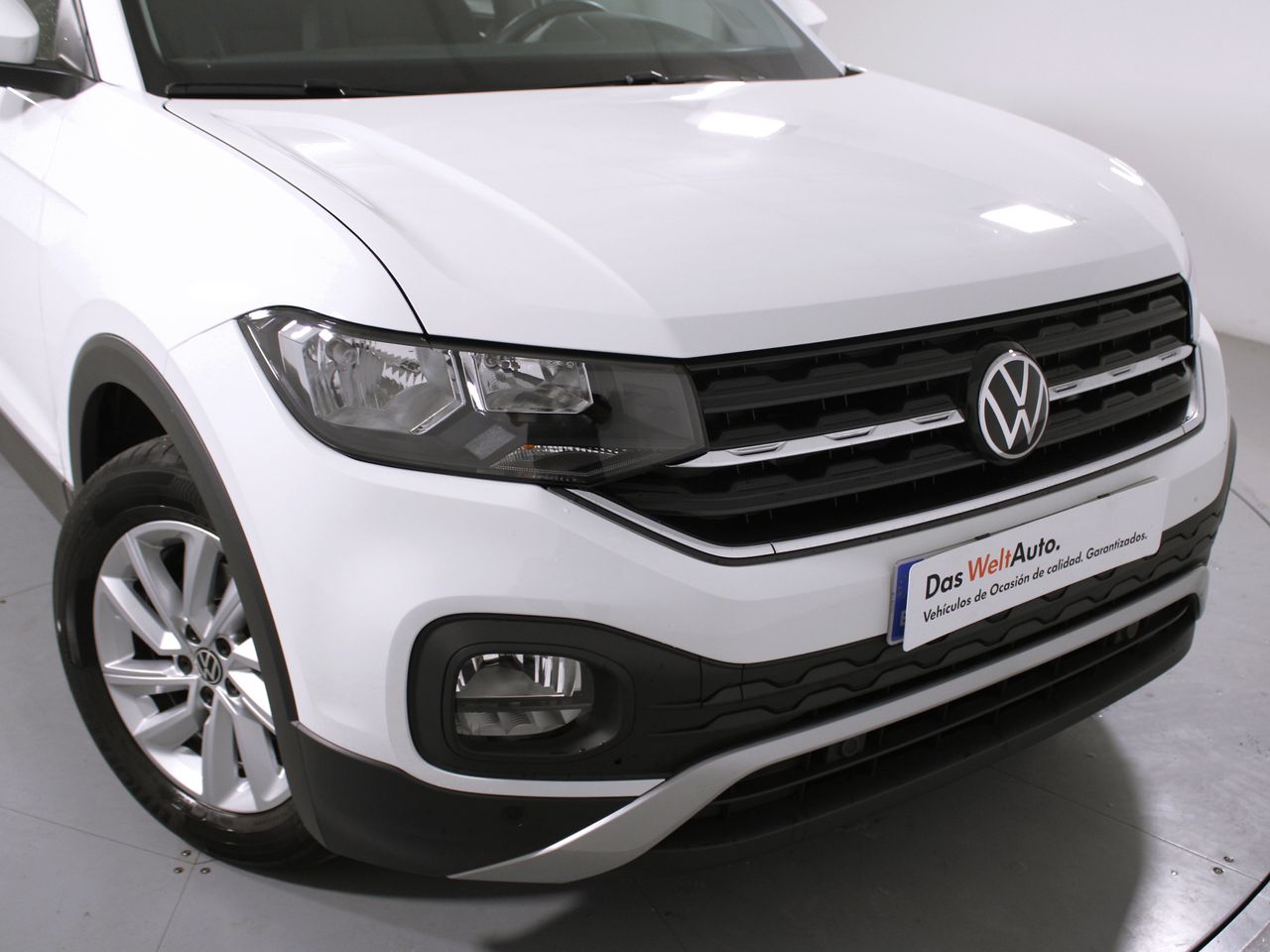 Foto Volkswagen T-Cross 17