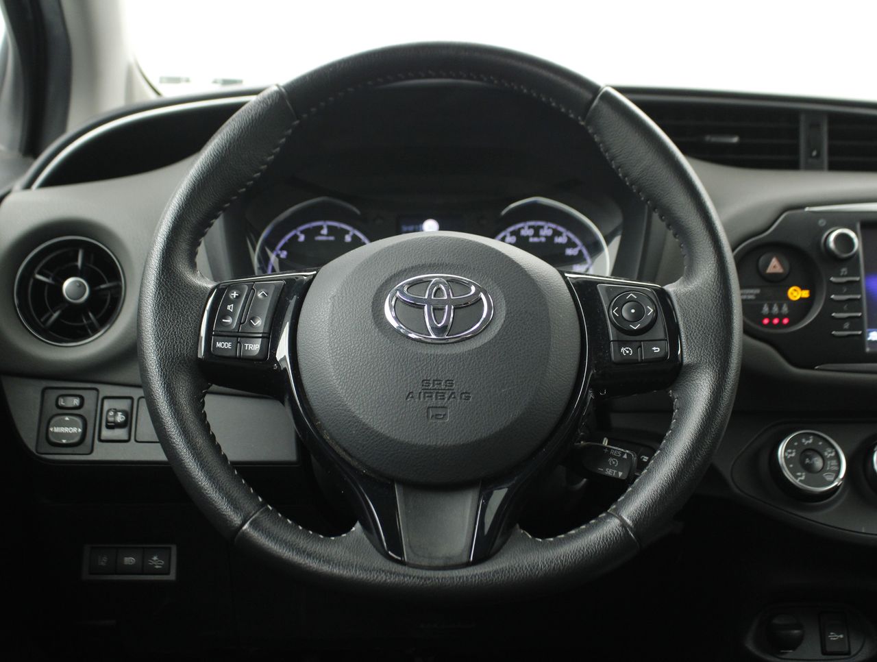 Foto Toyota Yaris 13