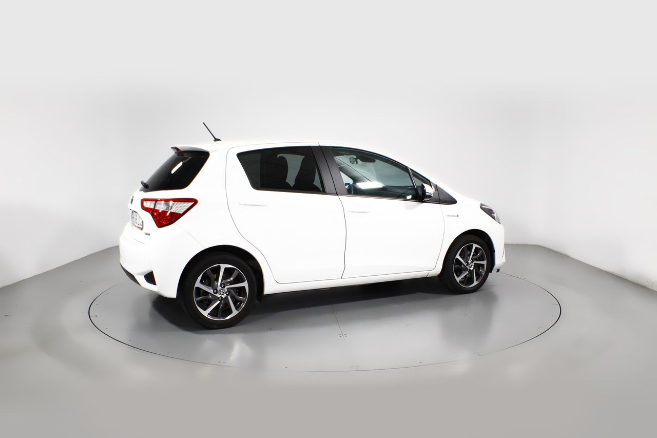 Foto Toyota Yaris 24