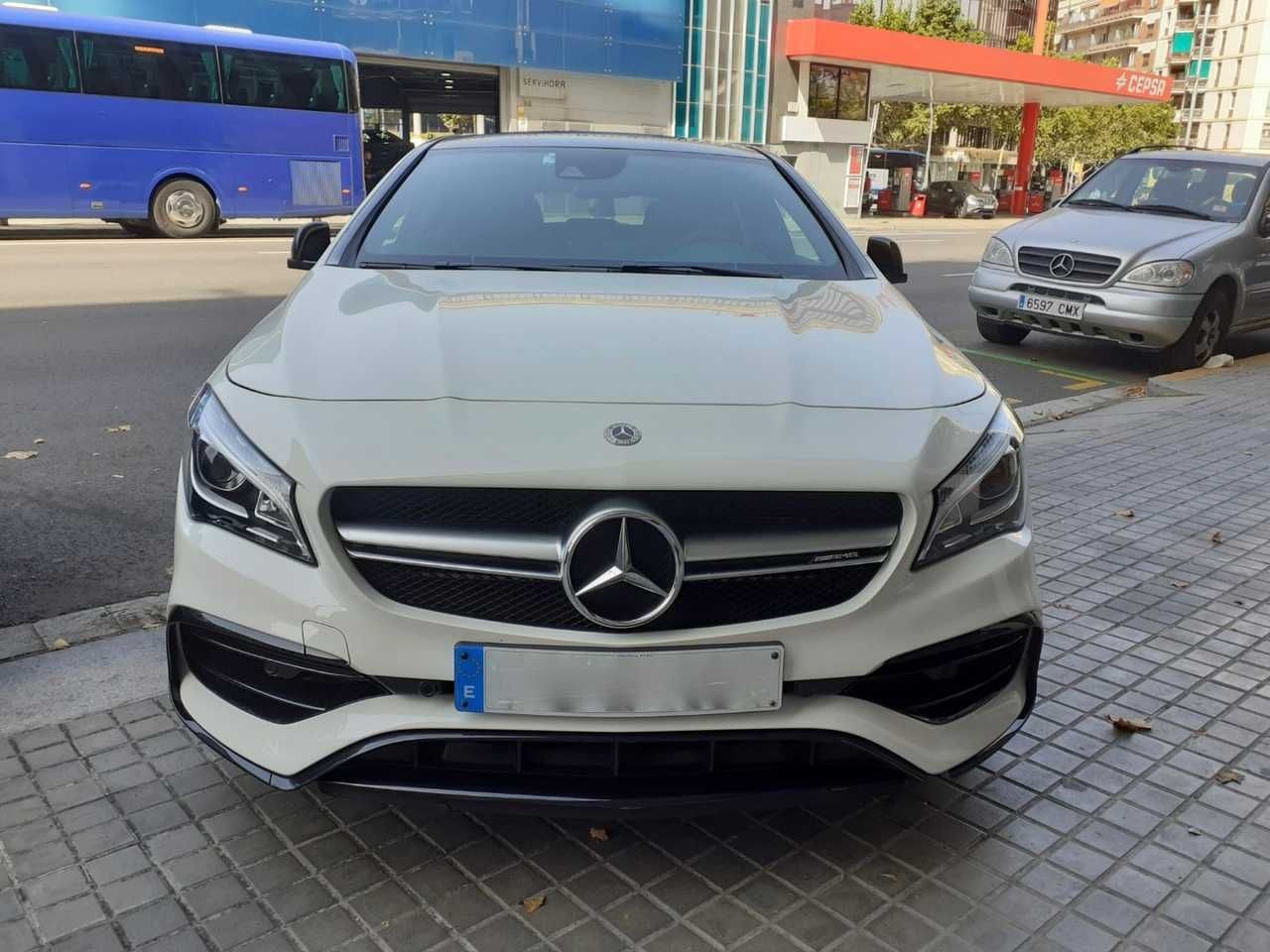 Foto Mercedes-Benz Clase CLA 2