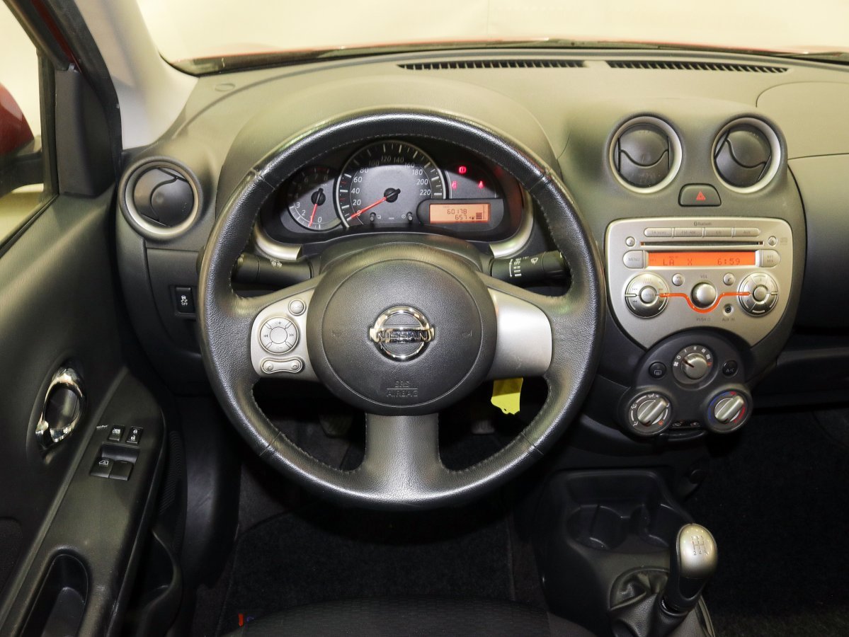 Foto Nissan Micra 17