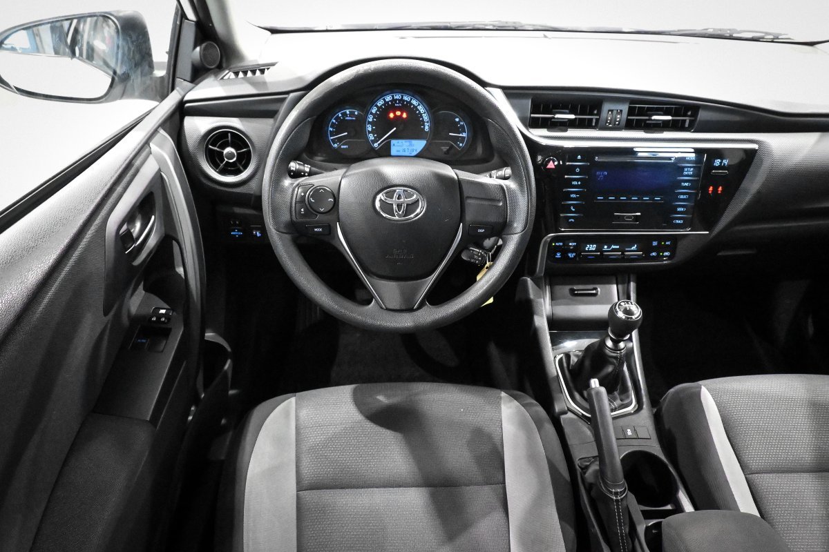 Foto Toyota Auris 16