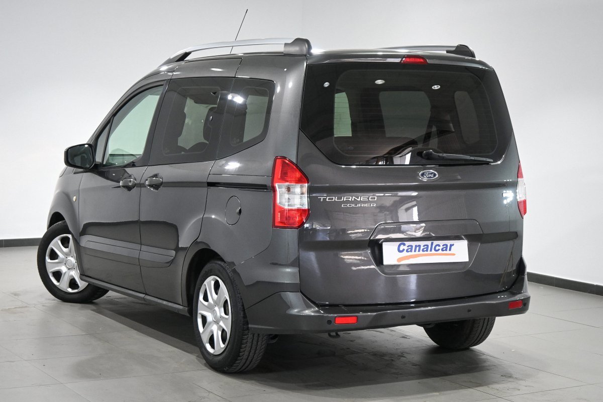 Foto Ford Tourneo Courier 6