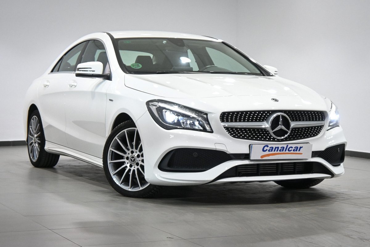 Foto Mercedes-Benz Clase CLA 3