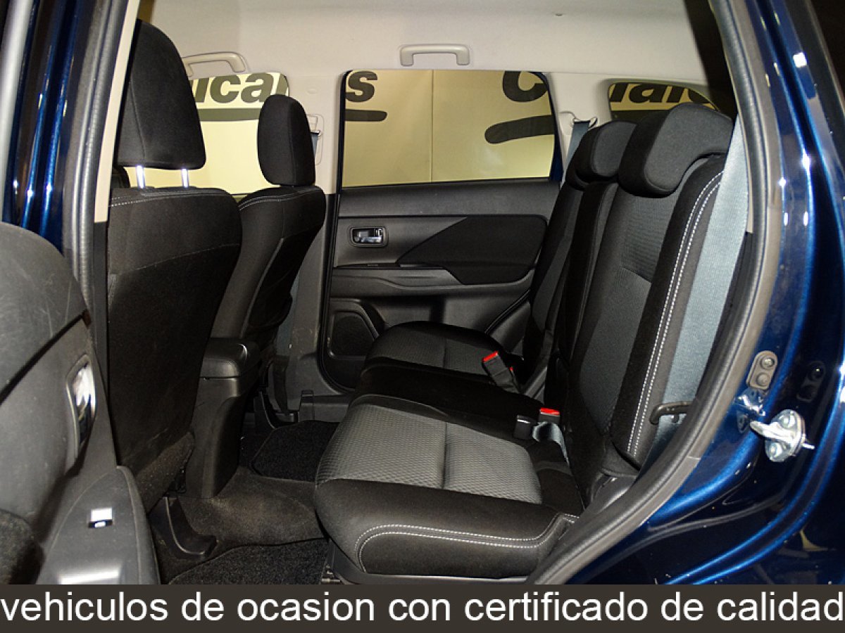 Foto Mitsubishi Outlander 16