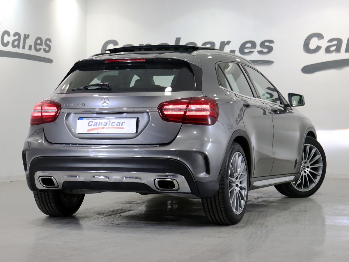 Foto Mercedes-Benz Clase GLA 4