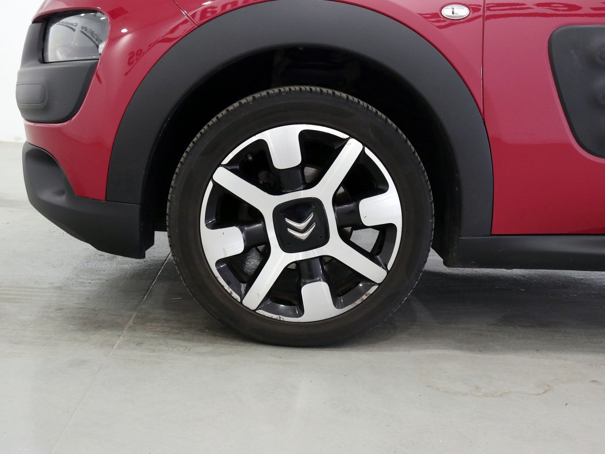 Foto Citroën C4 Cactus 32