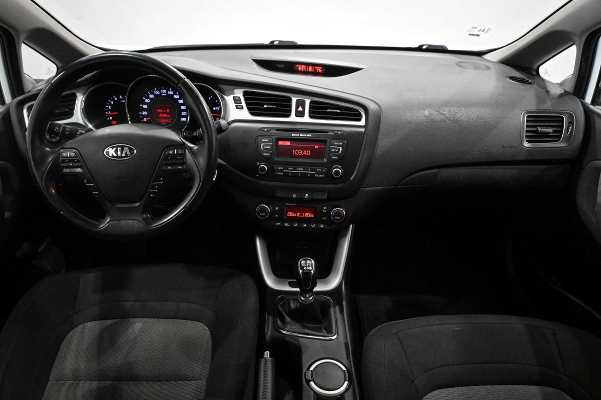 Foto Kia Ceed 19