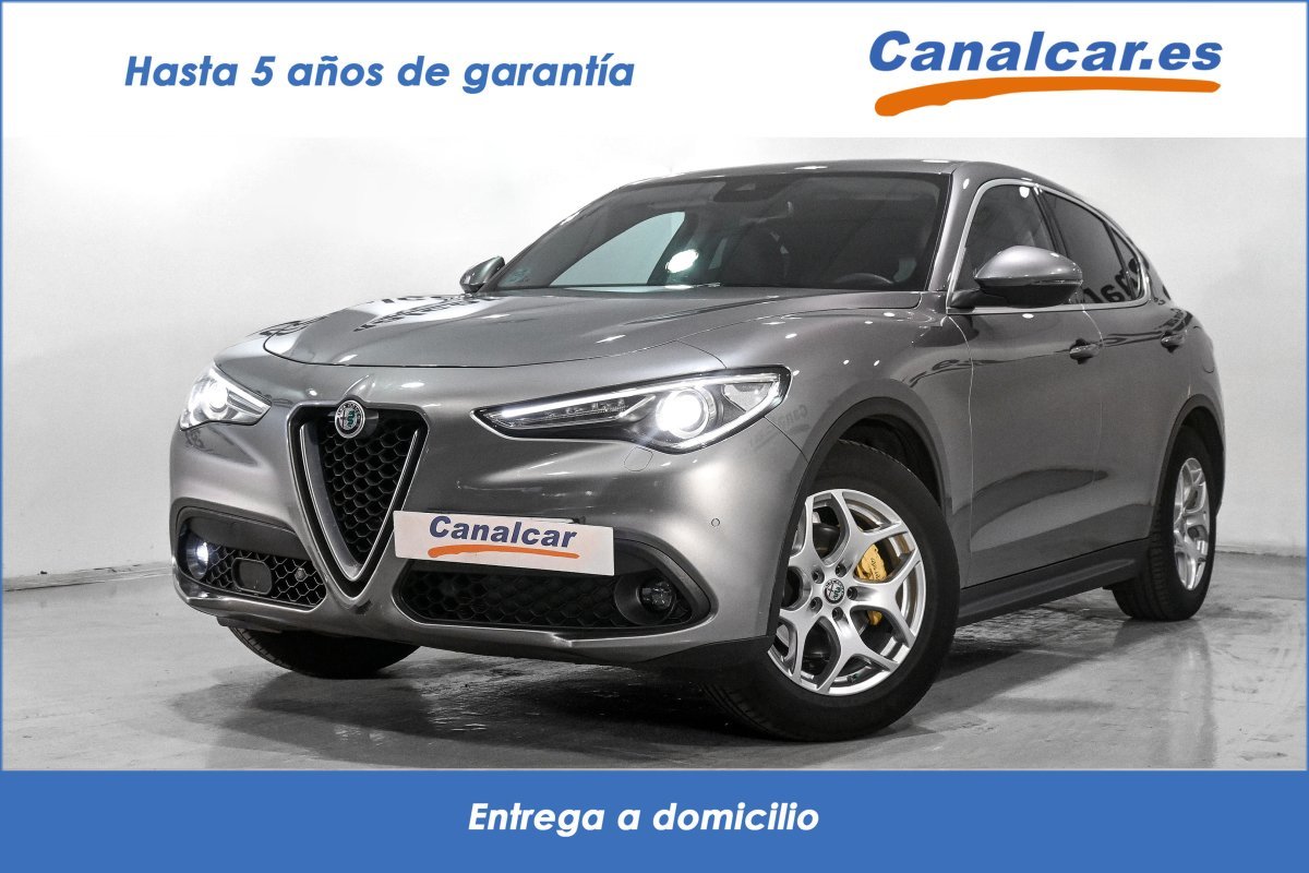 Foto Alfa Romeo Stelvio 1