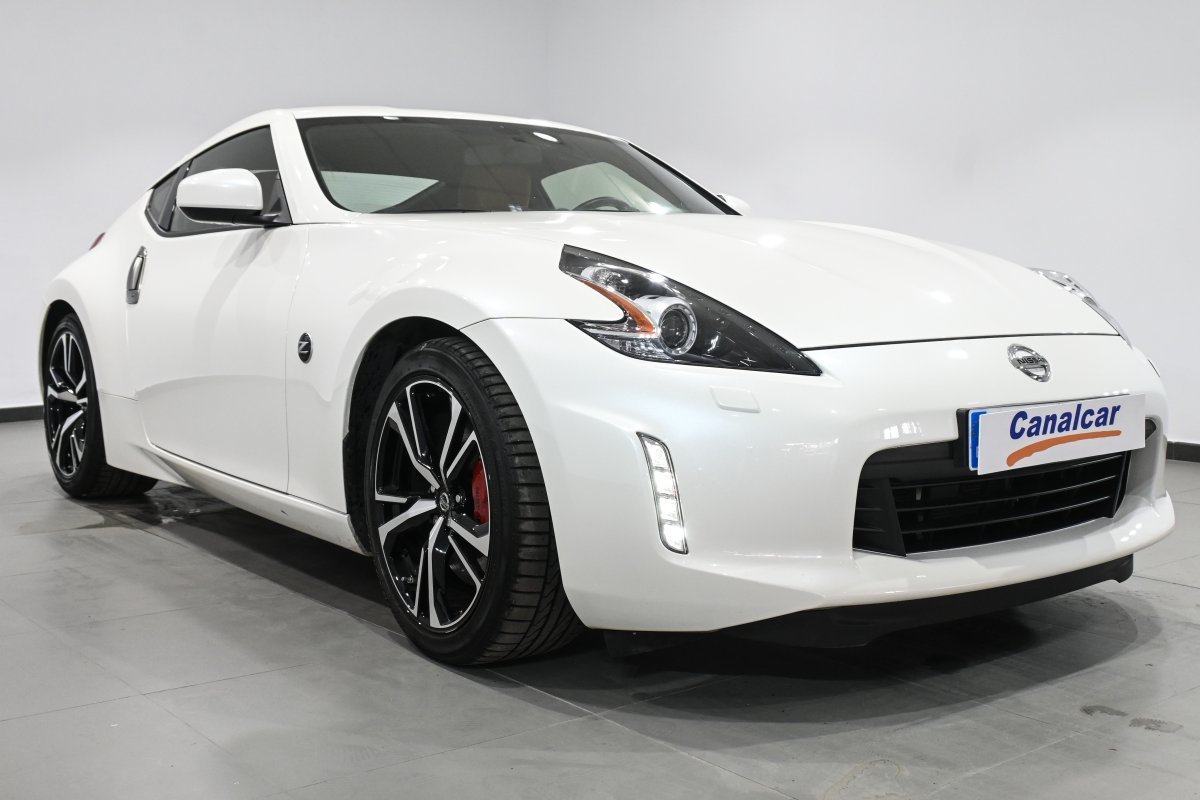 Foto Nissan 370Z 15