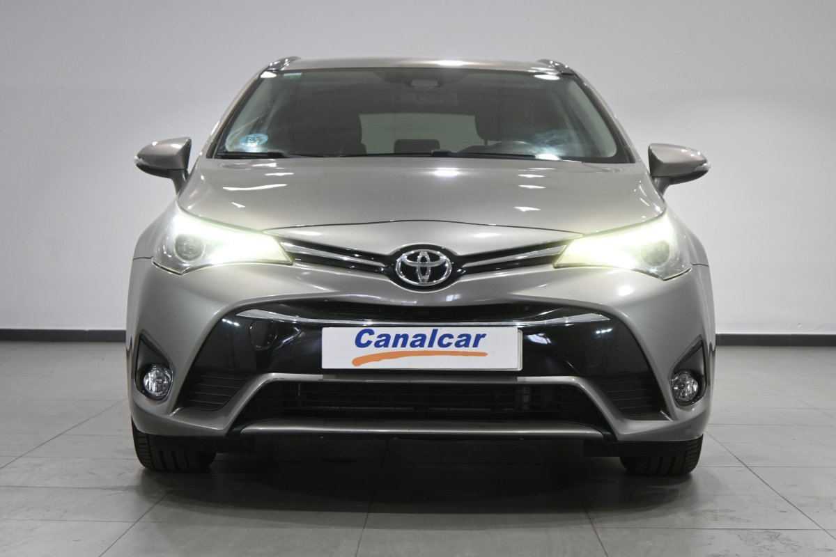 Foto Toyota Avensis 2