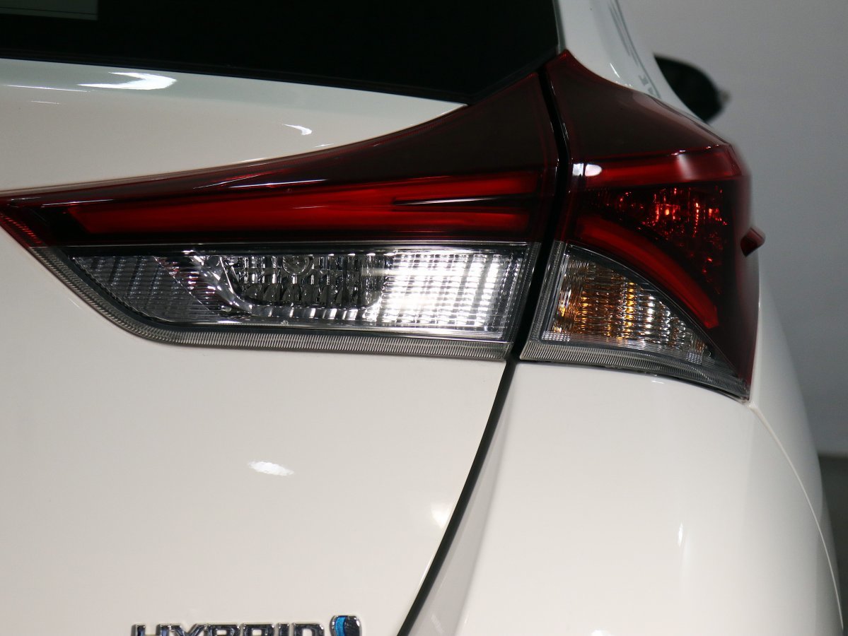 Foto Toyota Auris 10