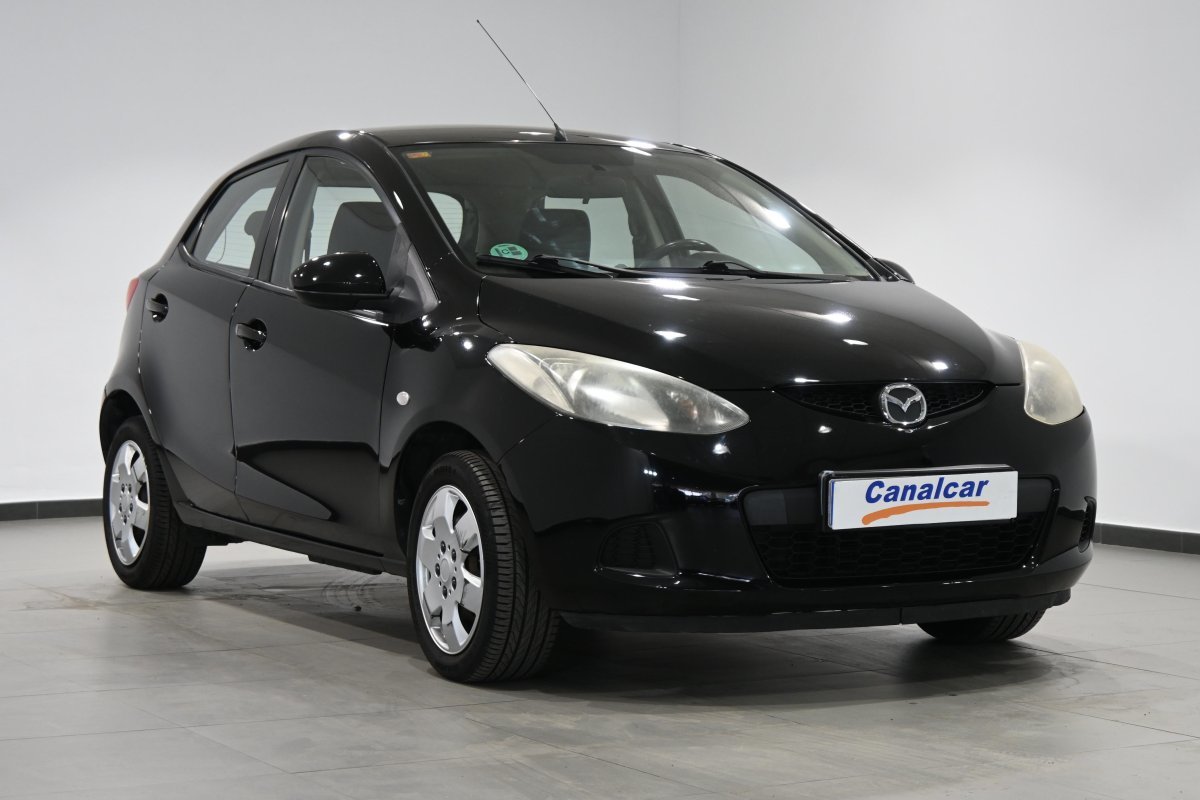 Foto Mazda Mazda2 3