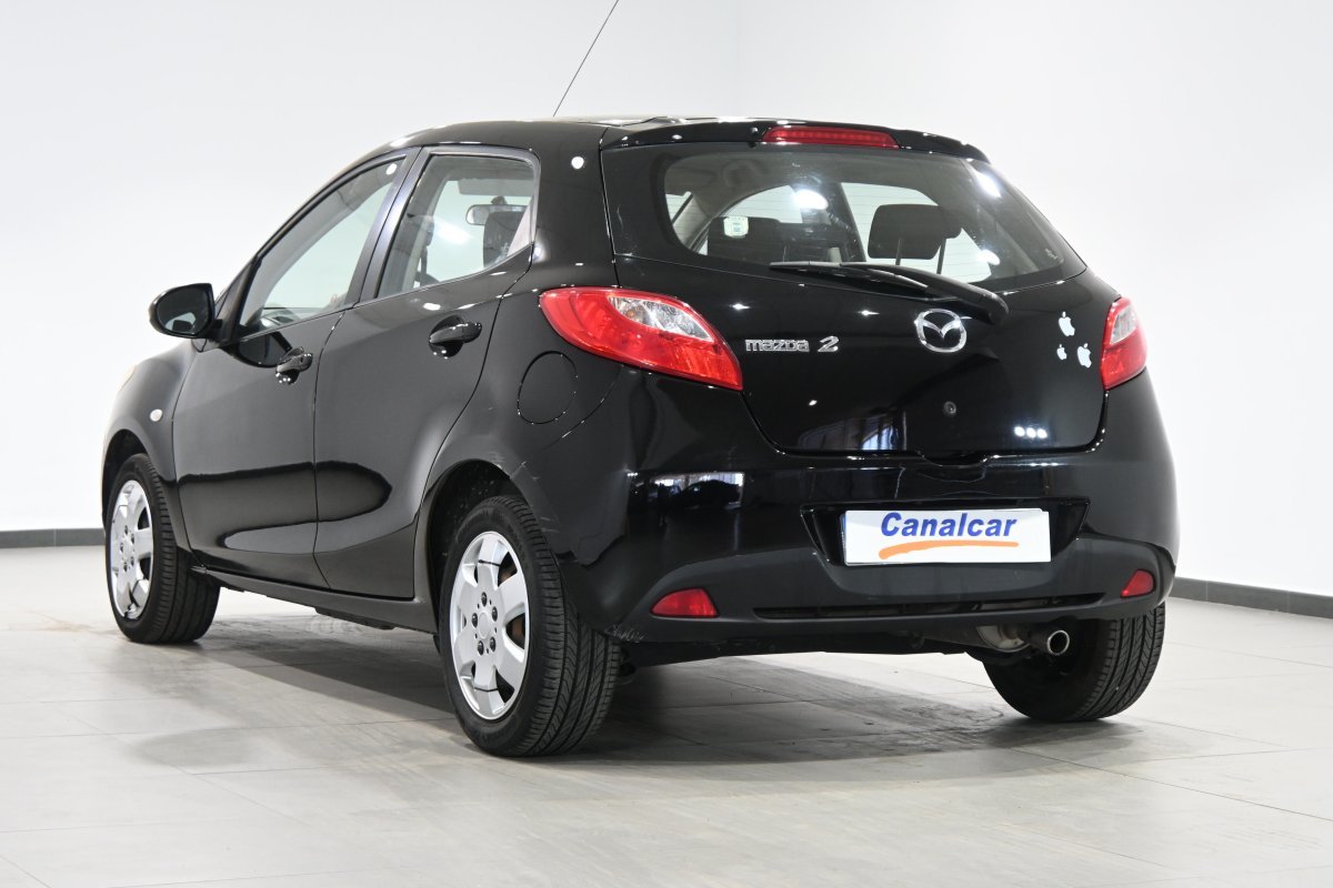 Foto Mazda Mazda2 6