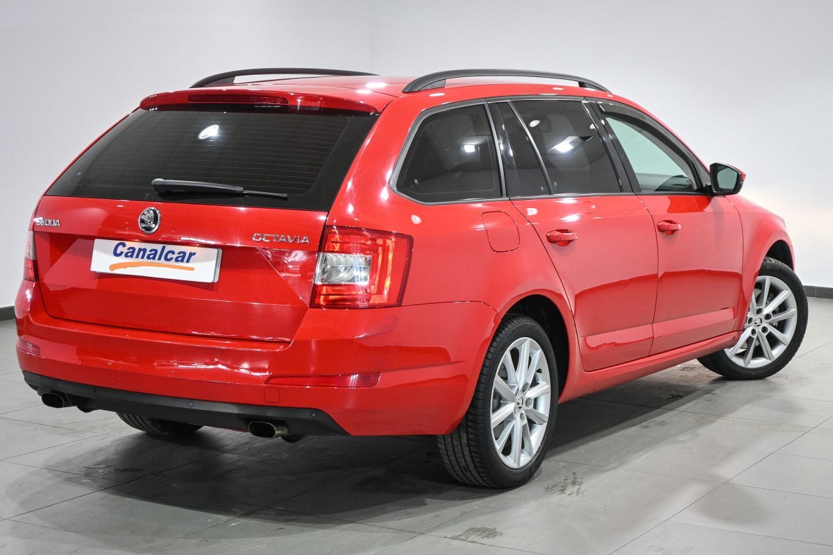 Foto Skoda Octavia Combi 4