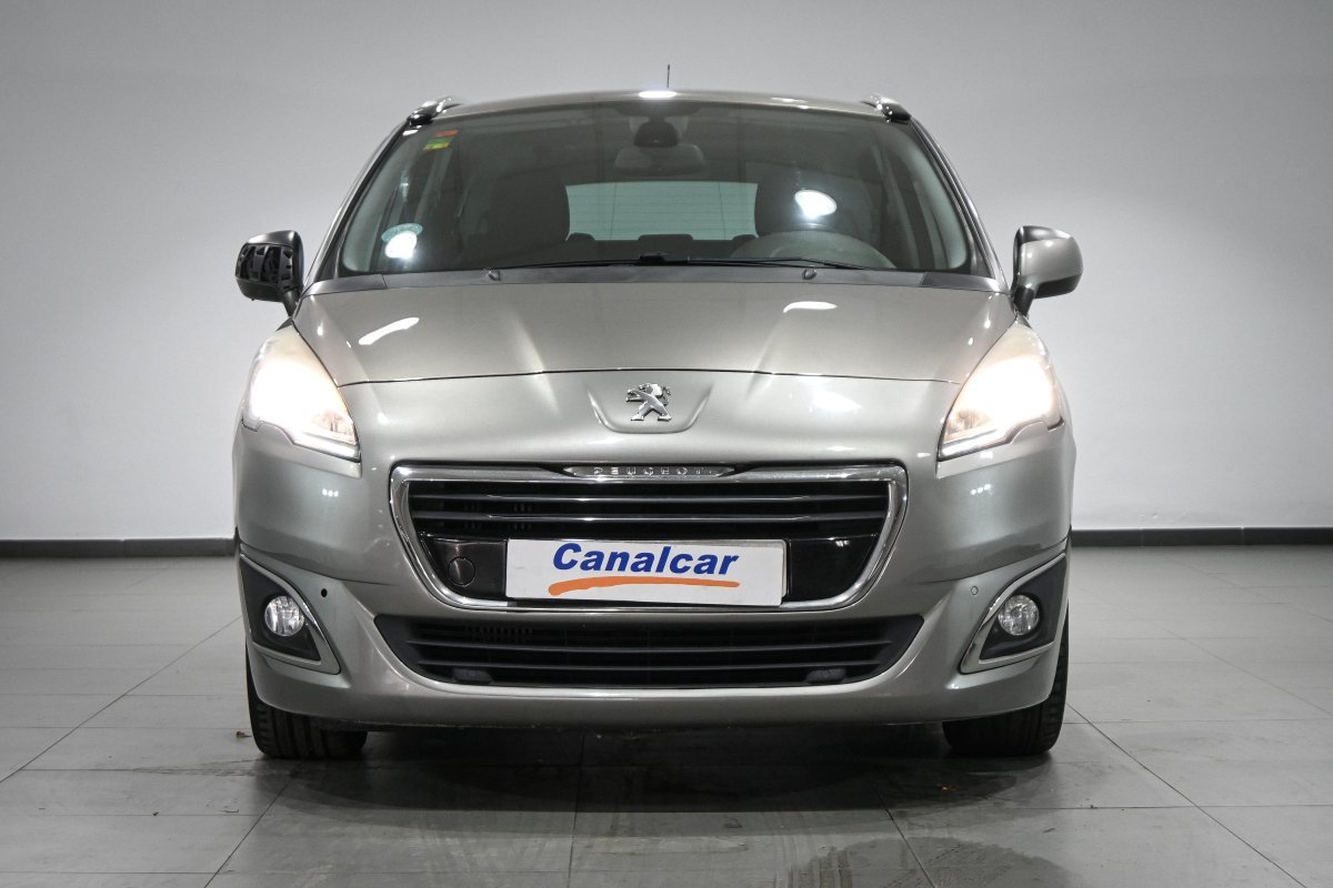 Foto Peugeot 5008 2