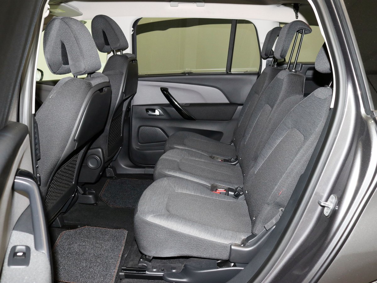 Foto Citroën Grand C4 Picasso 13