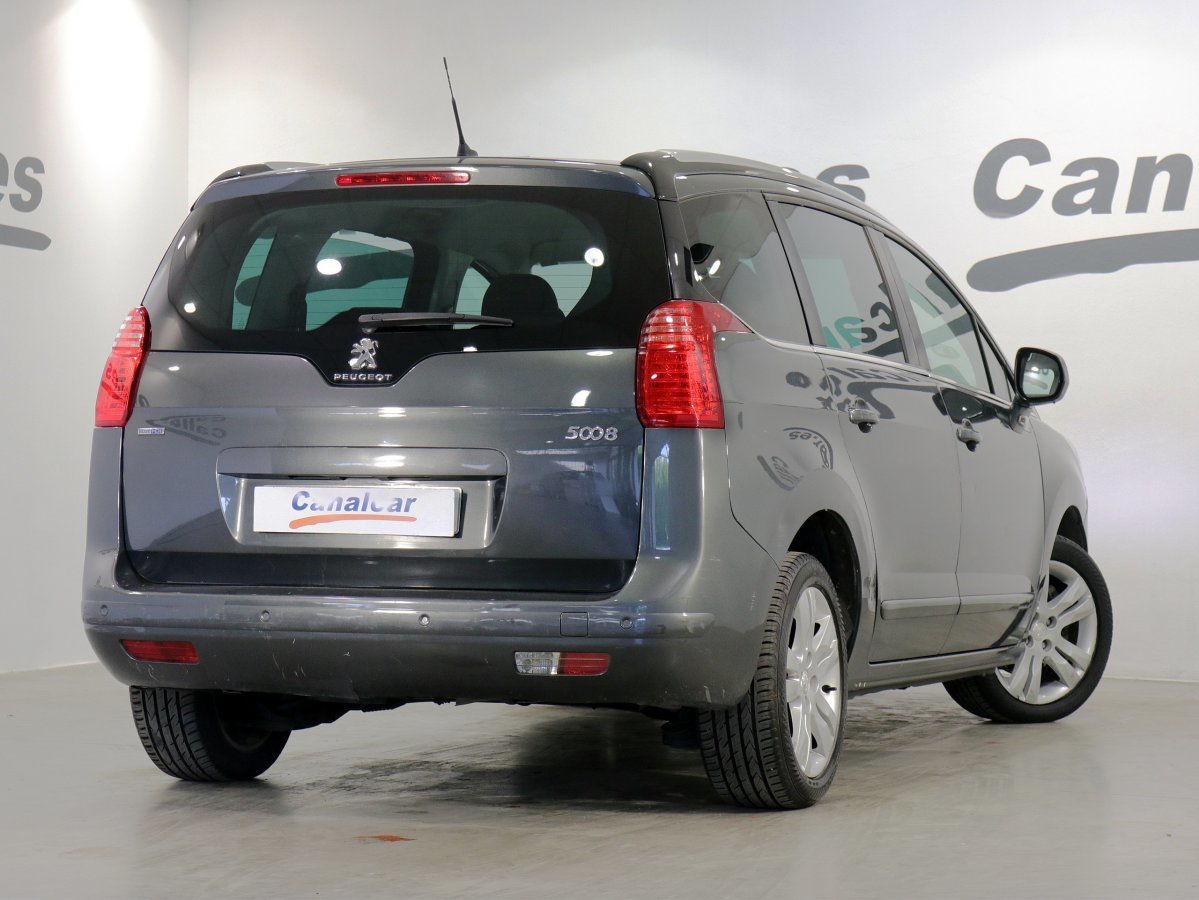 Foto Peugeot 5008 4