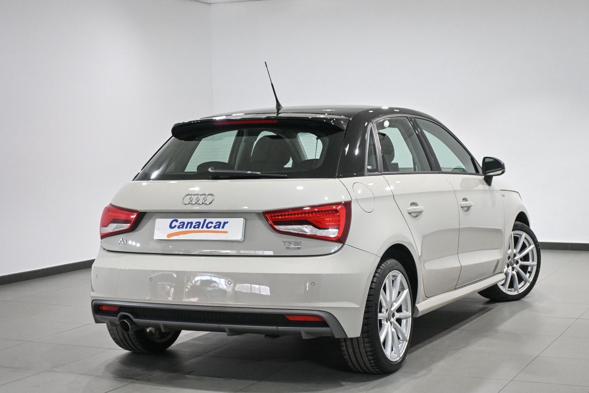 Foto Audi A1 Sportback 4