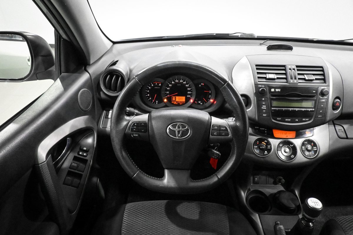 Foto Toyota Rav4 18