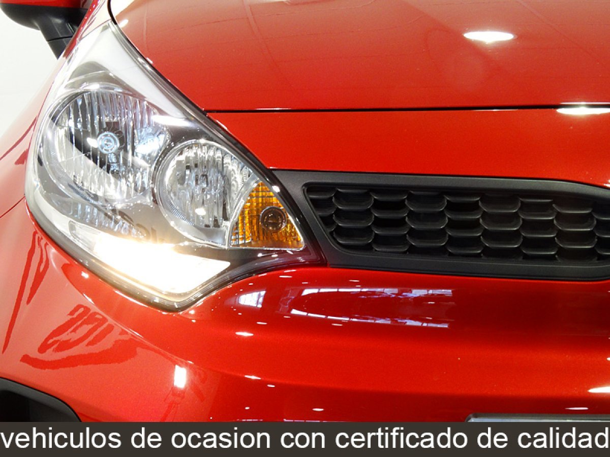 Foto Kia Rio 14