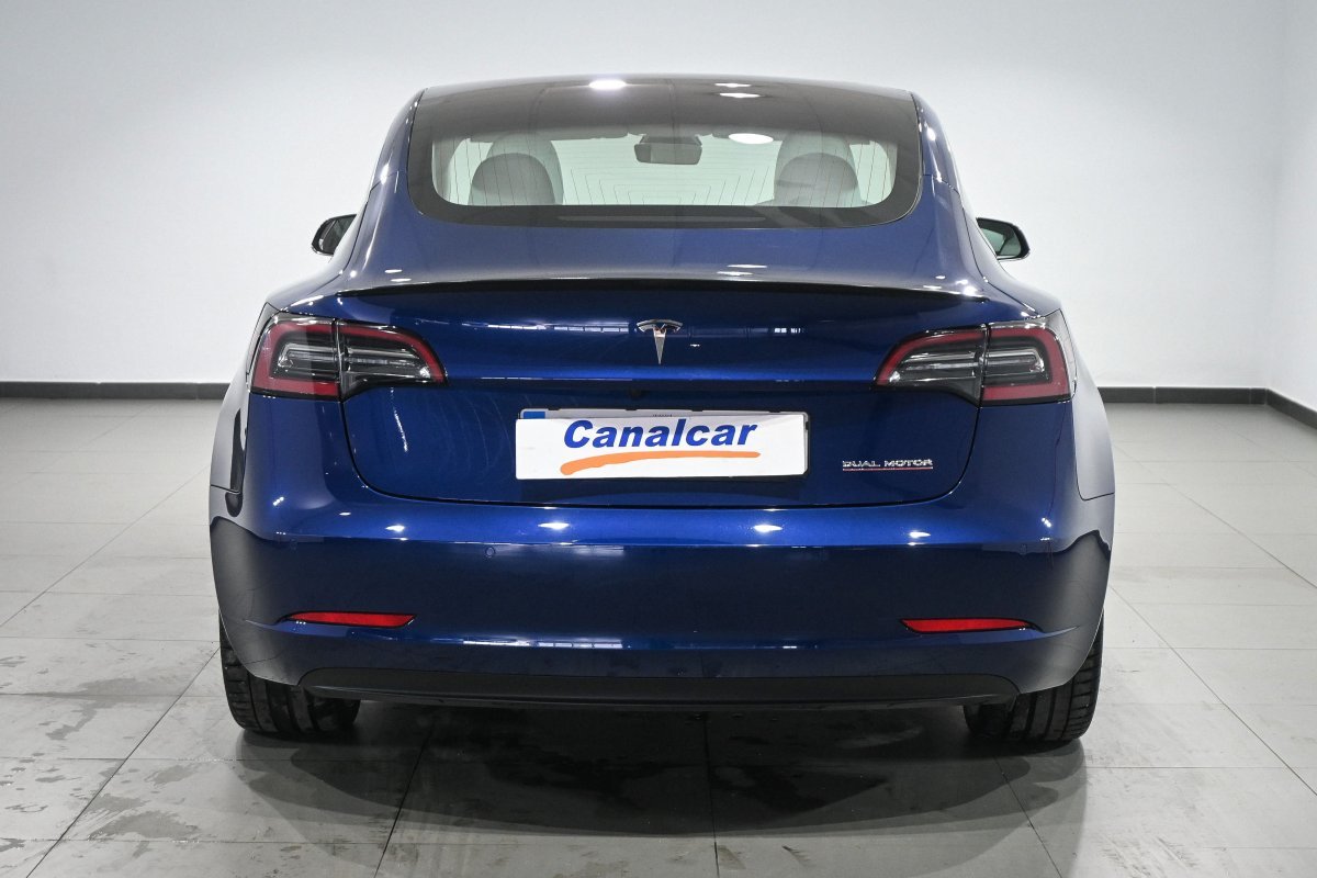 Foto Tesla Model 3 5