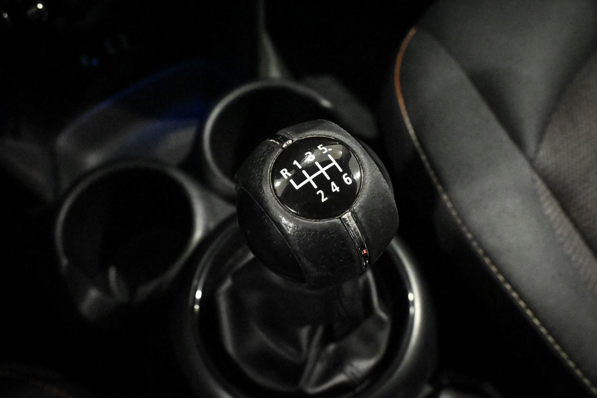 Foto Mini 3 Puertas 25