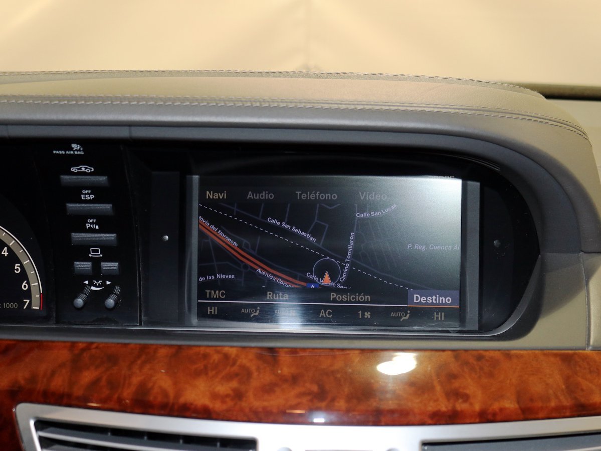 Foto Mercedes-Benz Clase S 25