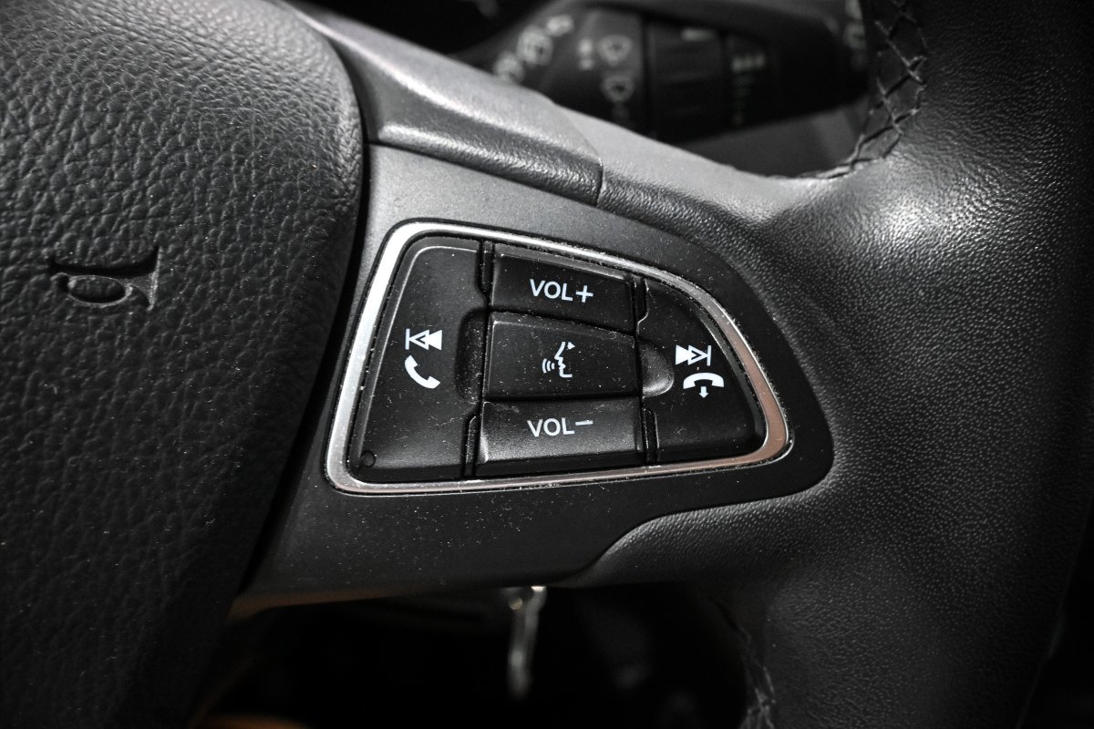 Foto Ford Grand C-MAX 26