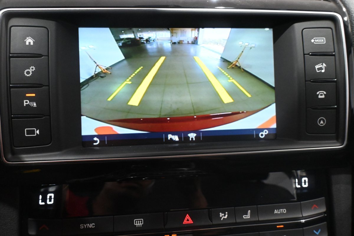 Foto Jaguar F-Pace 14