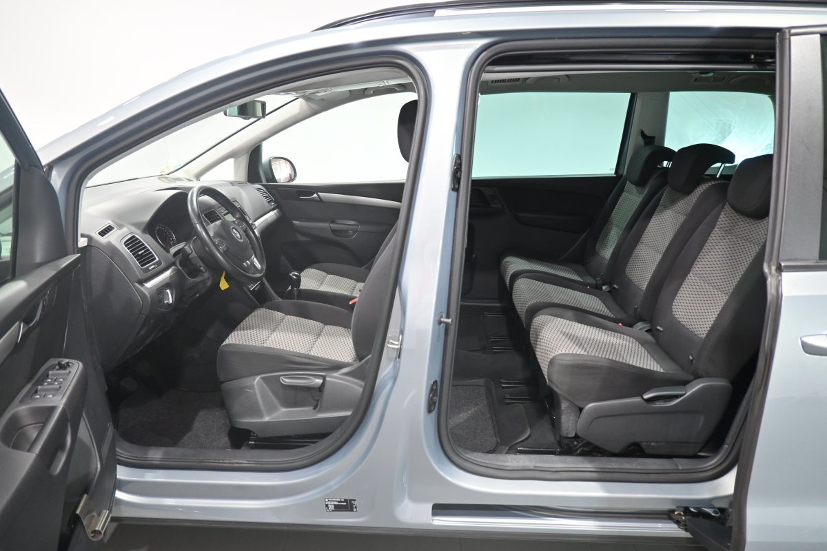 Foto Volkswagen Sharan 9