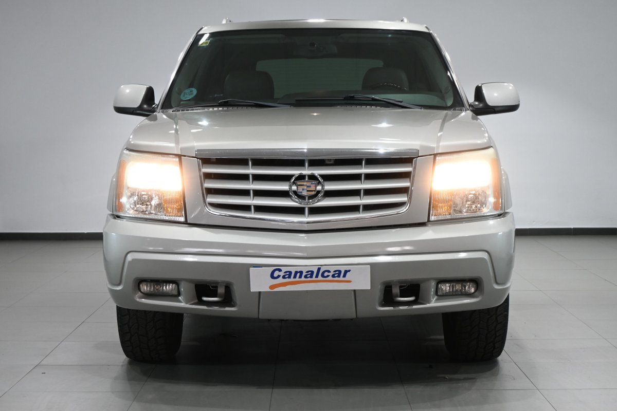 Foto Cadillac Escalade 2
