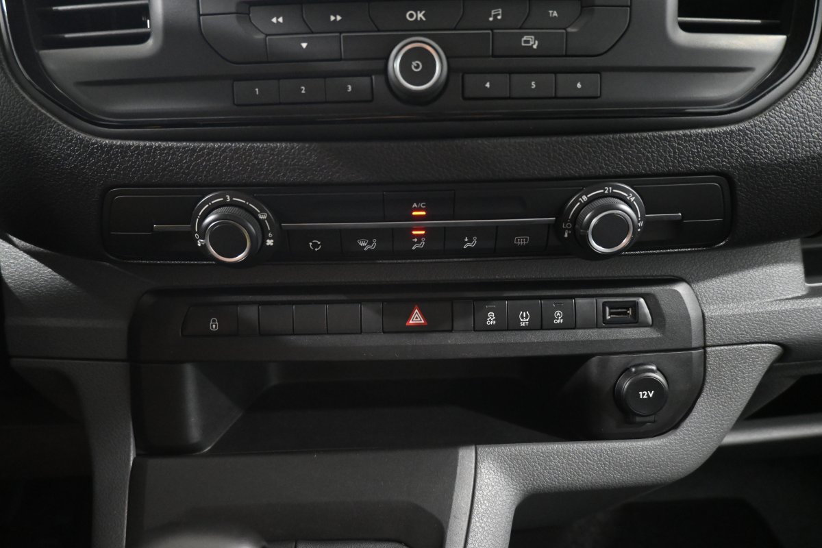 Foto Citroën Jumpy 17