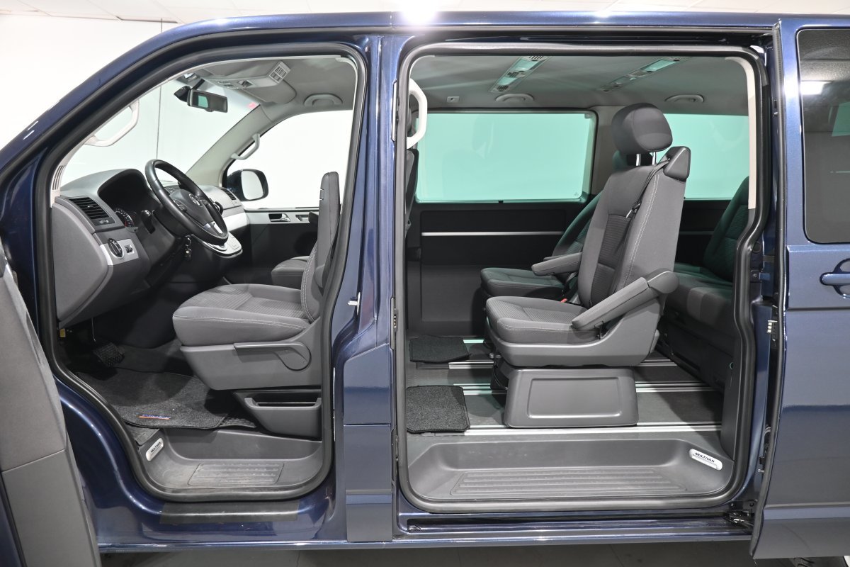 Foto Volkswagen Multivan 11