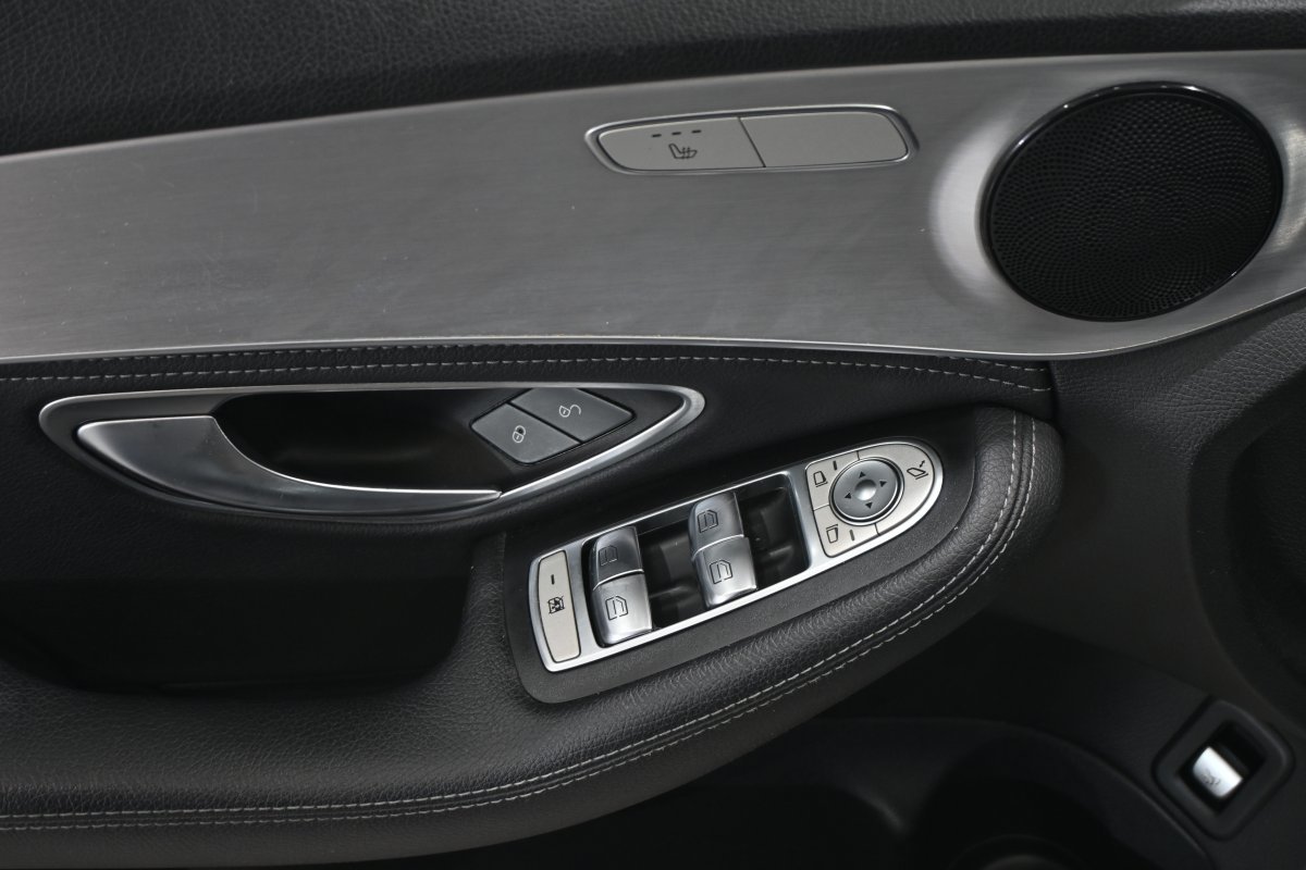 Foto Mercedes-Benz Clase C 29