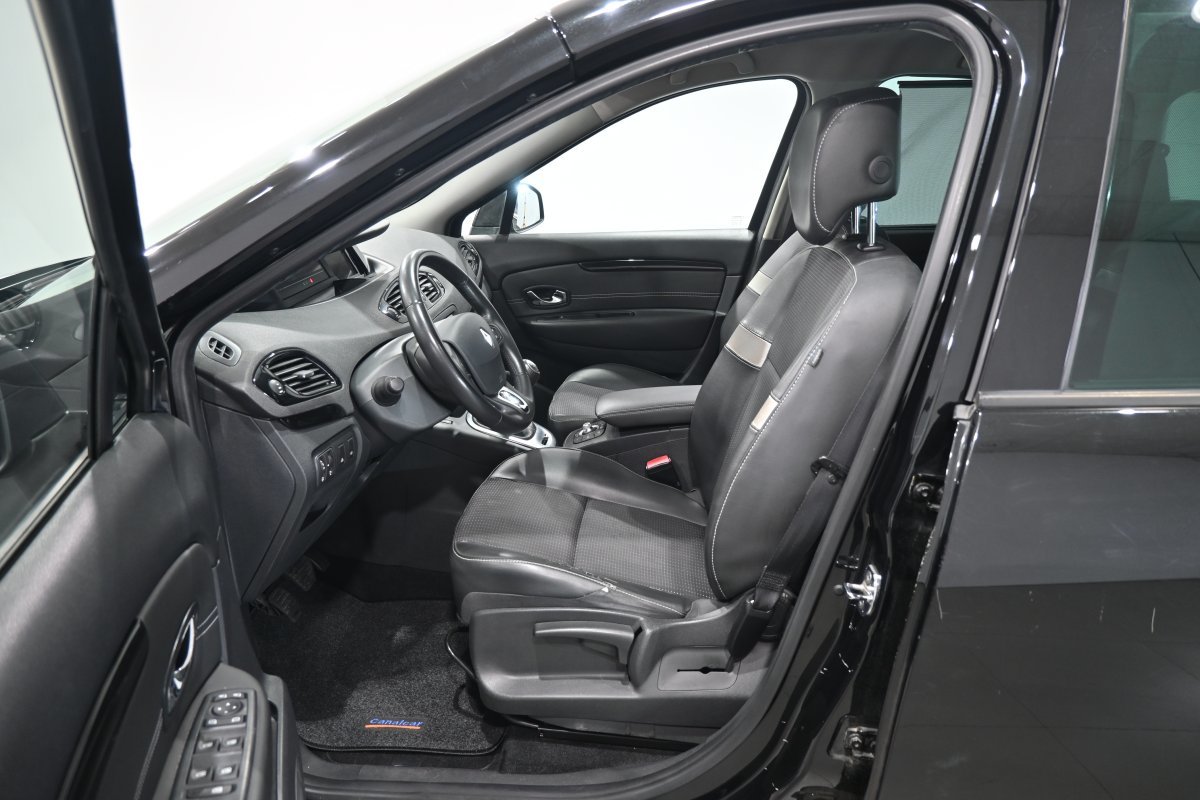 Foto Renault Grand Scénic 11