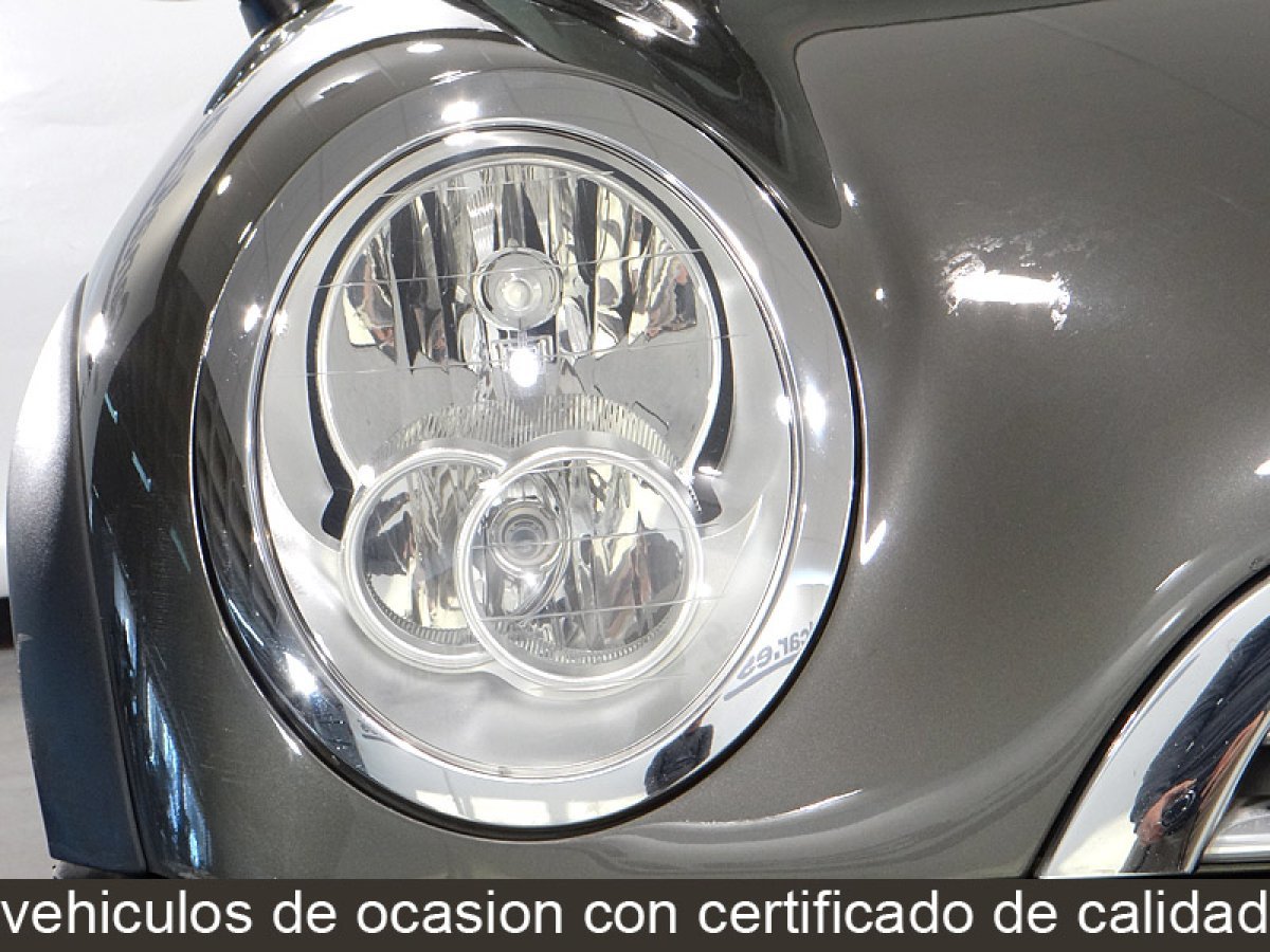 Foto Mini 3 Puertas 17