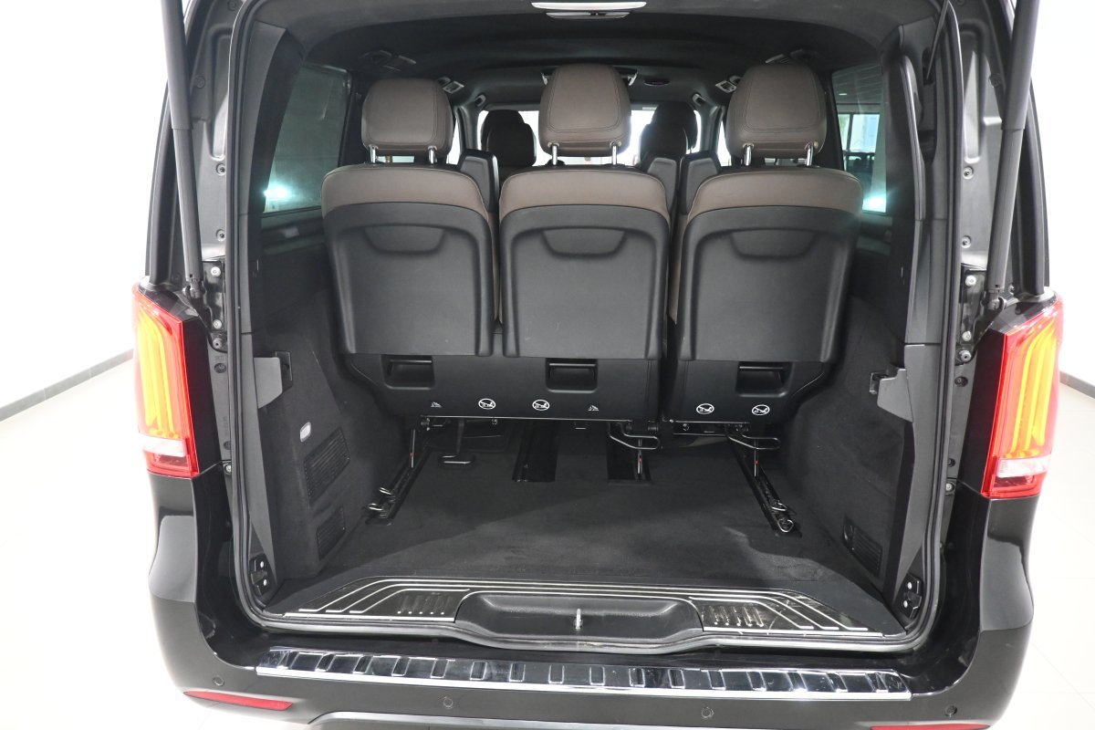 Foto Mercedes-Benz Clase V 8