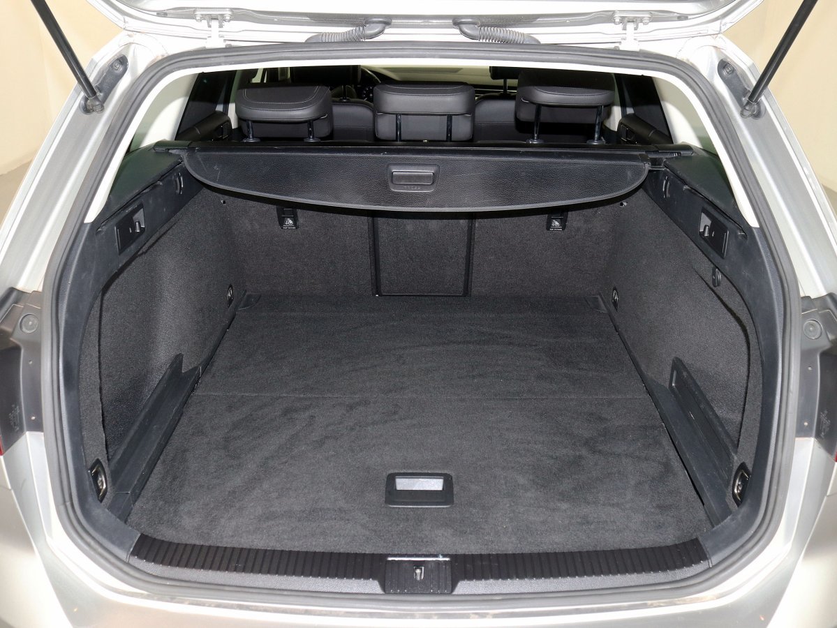 Foto Volkswagen Passat Variant 8