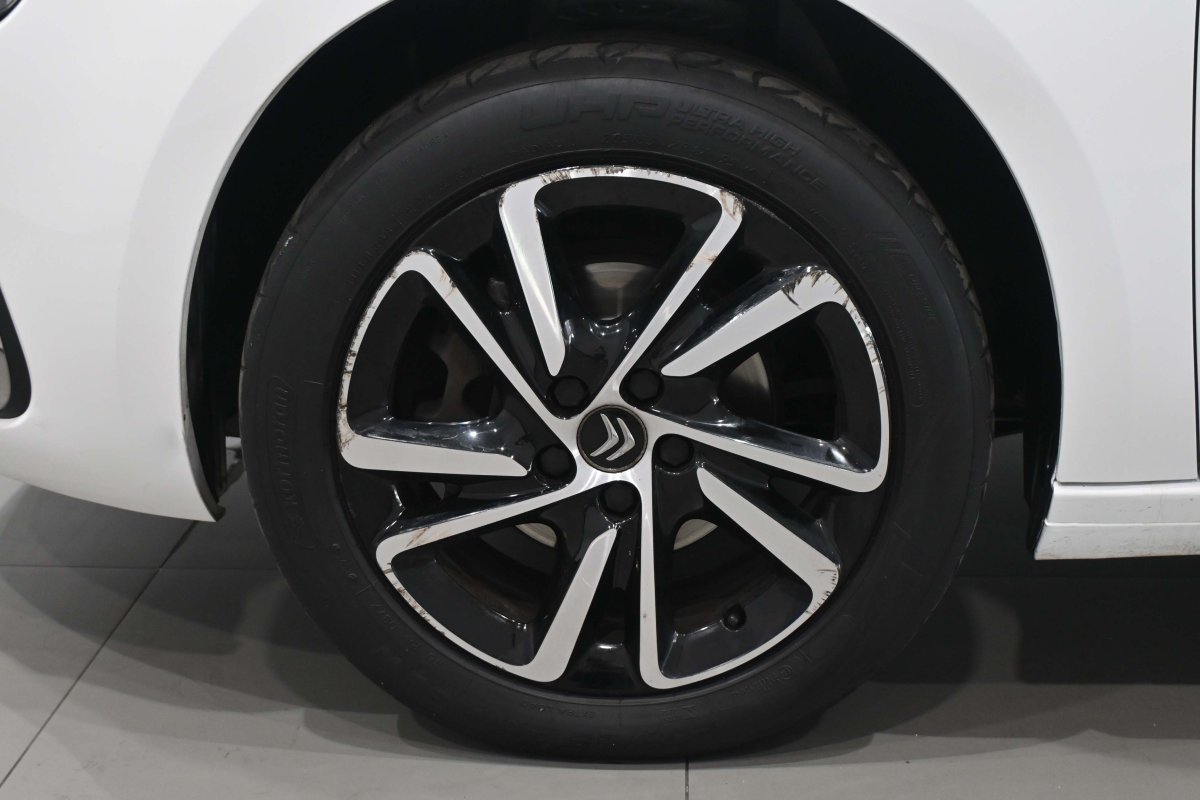 Foto Citroën C4 Picasso 27