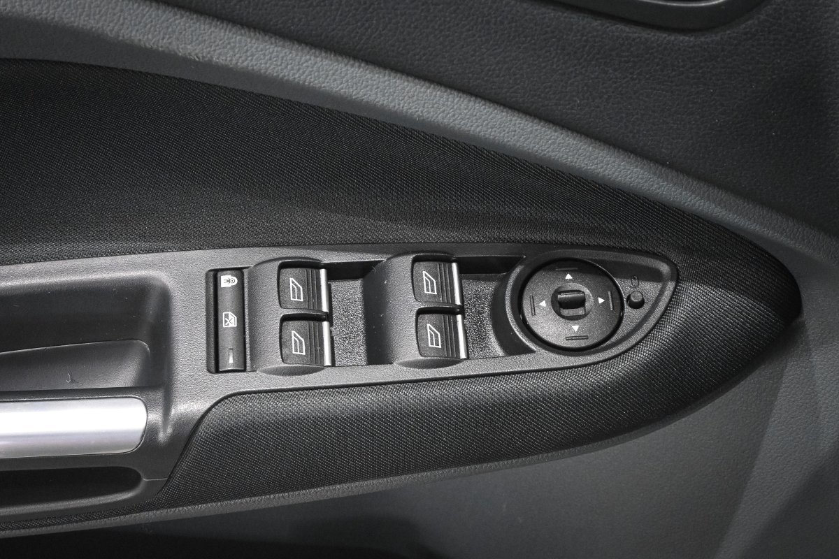 Foto Ford Grand C-MAX 31