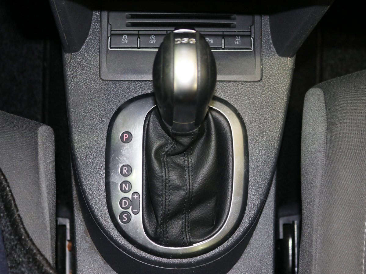 Foto Volkswagen Touran 32