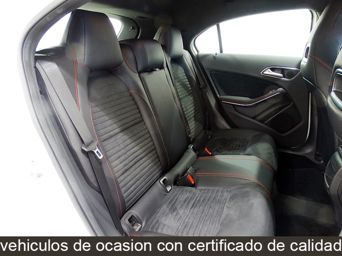 Foto Mercedes-Benz Clase A 20