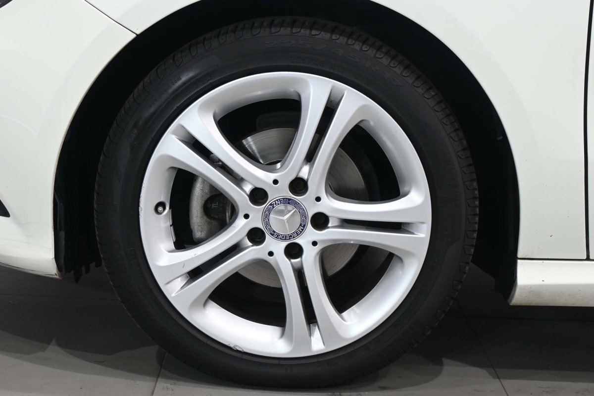 Foto Mercedes-Benz Clase A 27