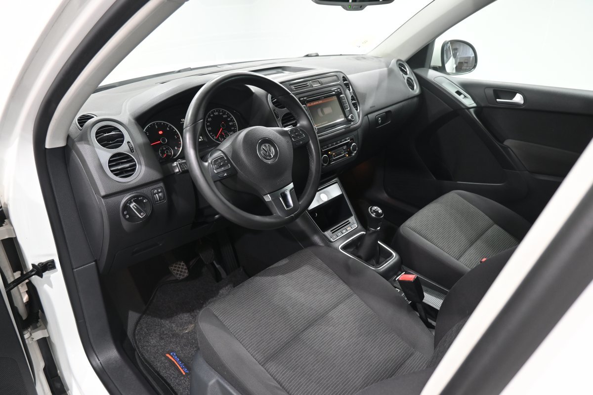 Foto Volkswagen Tiguan 9