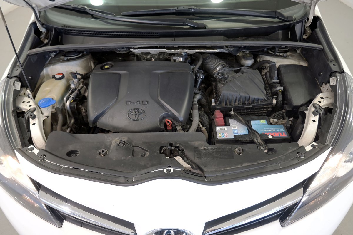 Foto Toyota Corolla Verso 7