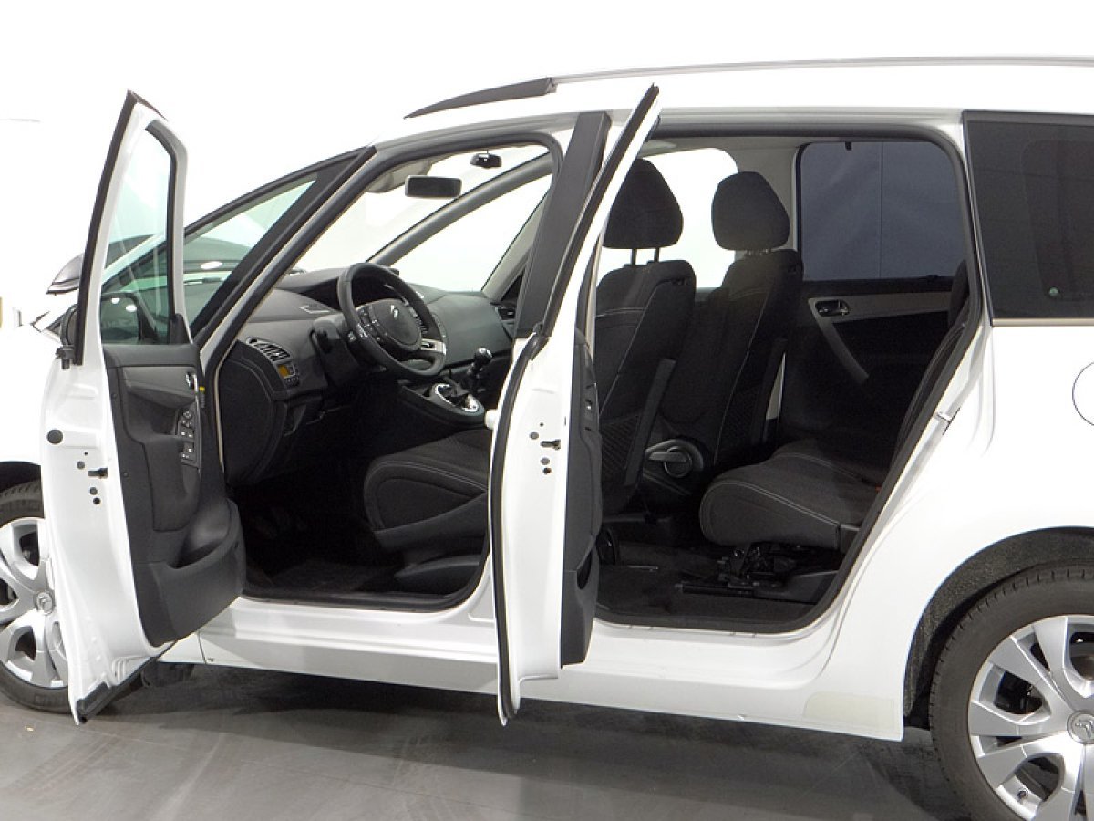 Foto Citroën Grand C4 Picasso 24